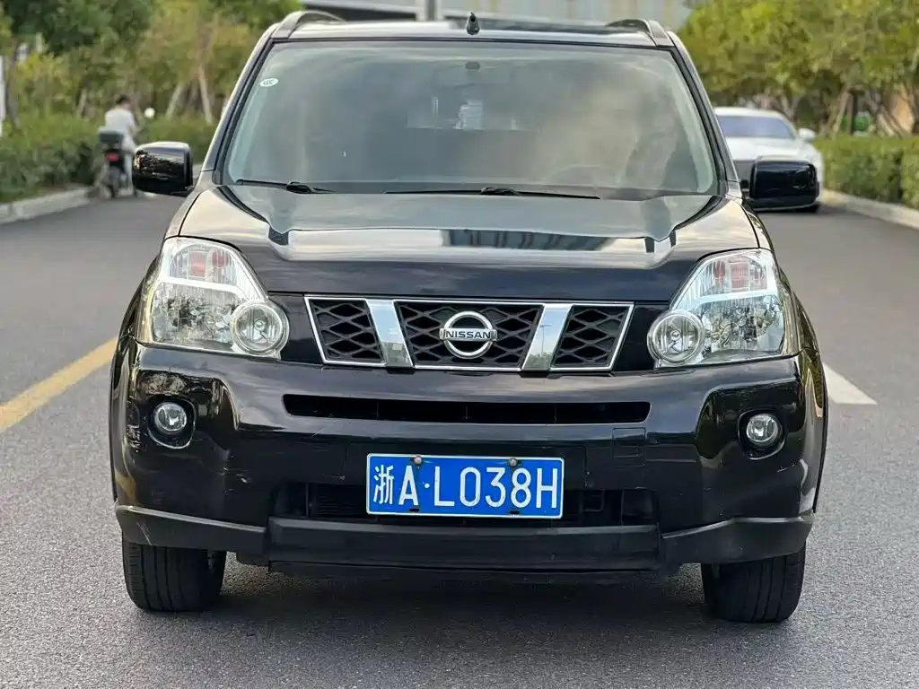 Nissan X-Trail — миниатюра 2