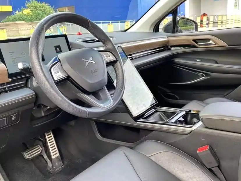 XPeng P5 — миниатюра 5