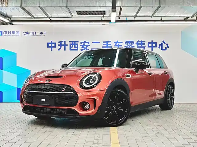 MINI CLUBMAN