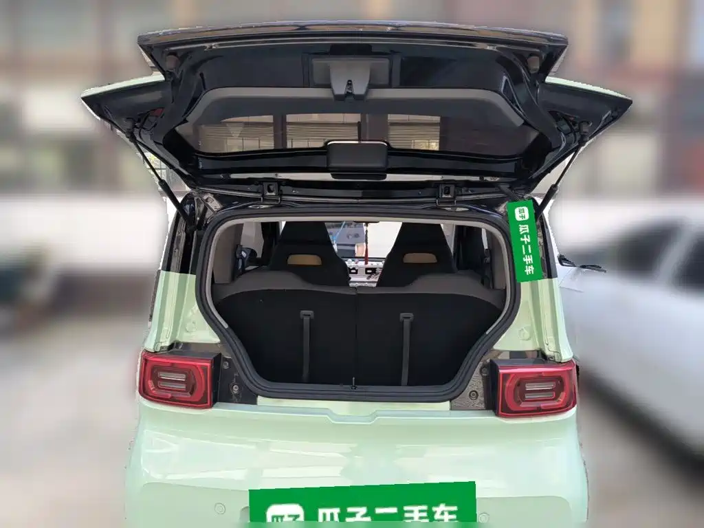 Wuling MINIEV — миниатюра 15