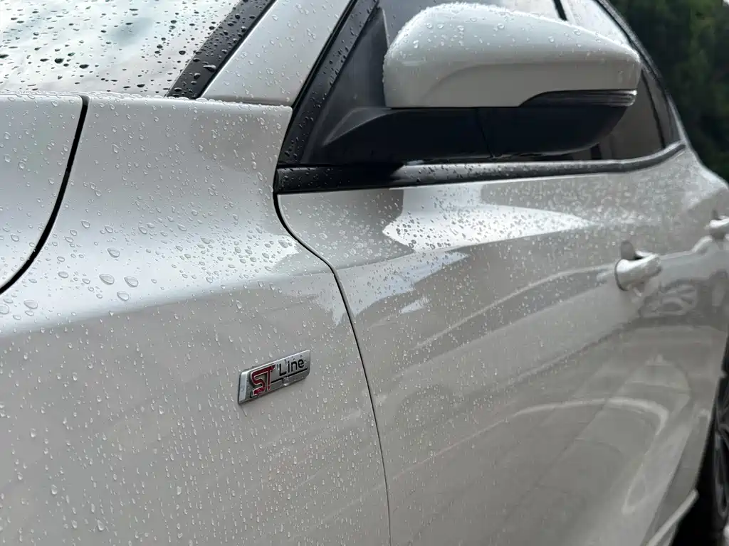 Ford Focus — миниатюра 6
