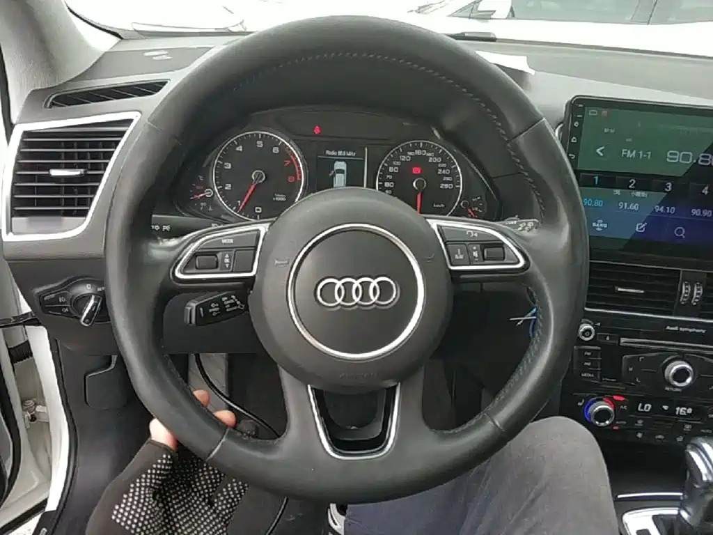 Audi Q5 — миниатюра 11