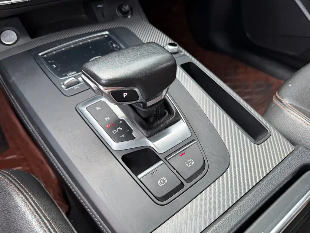 Audi Q5L — миниатюра 9