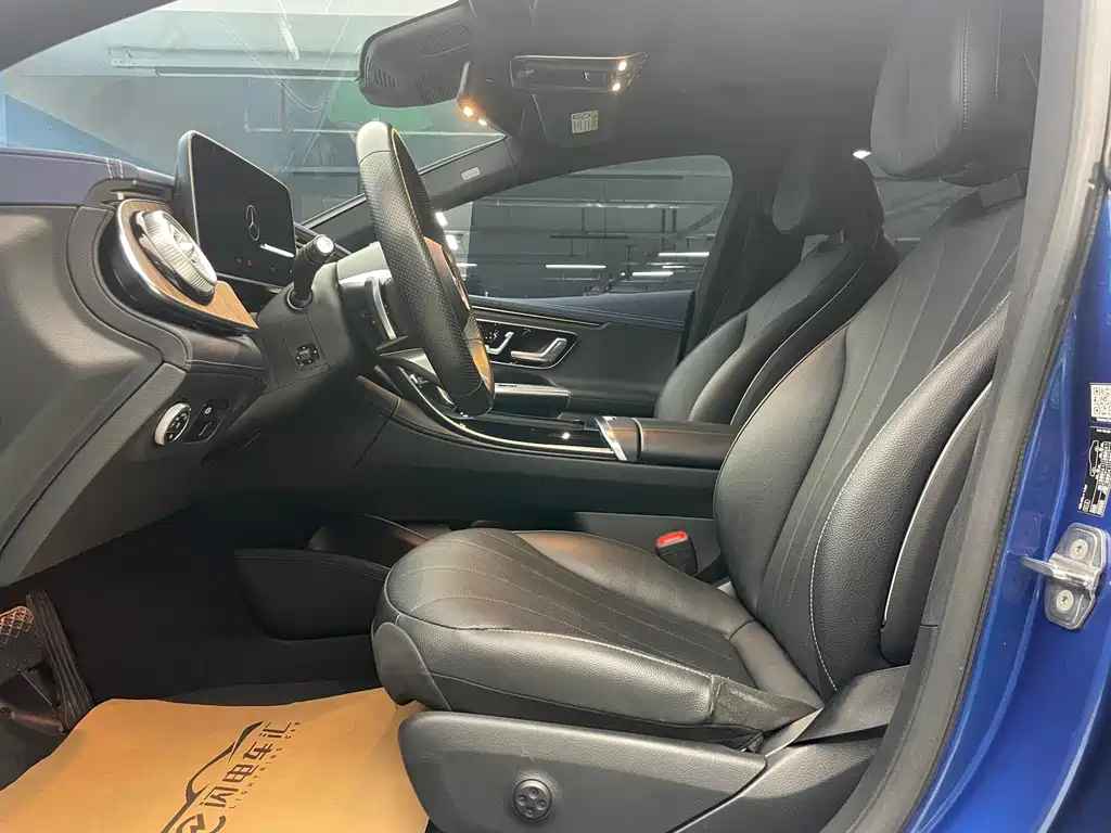 Mercedes-Benz EQE — миниатюра 11