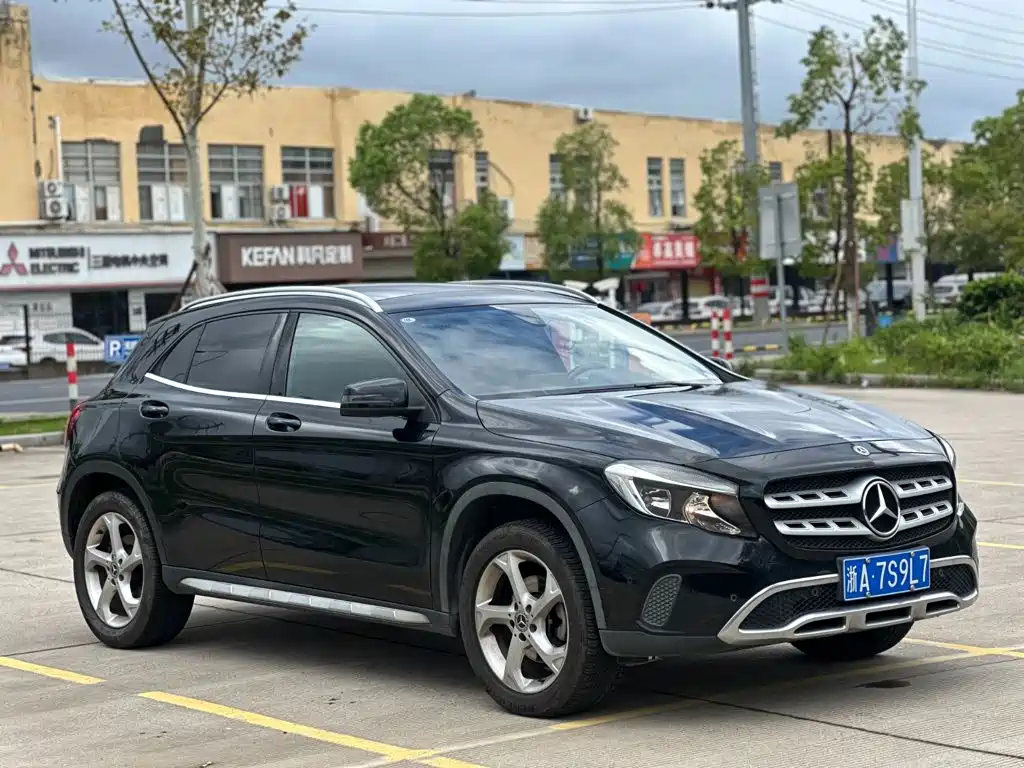 Mercedes-Benz GLA — миниатюра 2