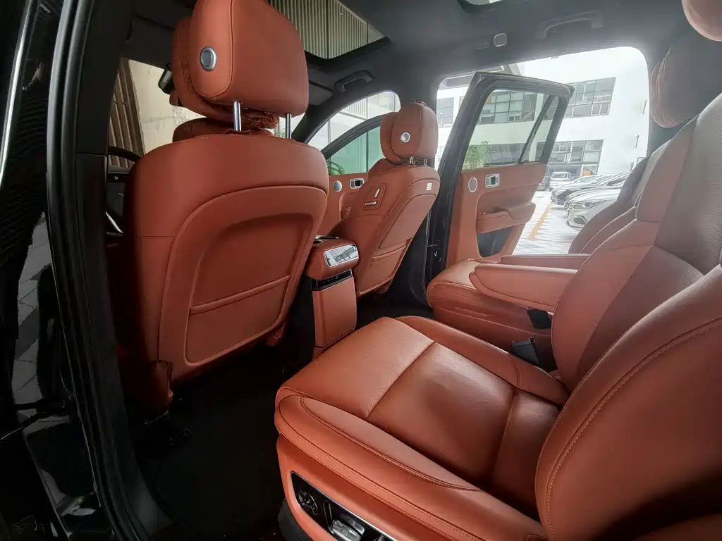 Li Auto Li L8 — миниатюра 6