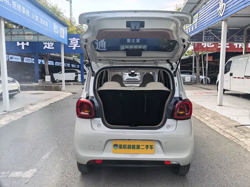 Wuling MINIEV — миниатюра 7