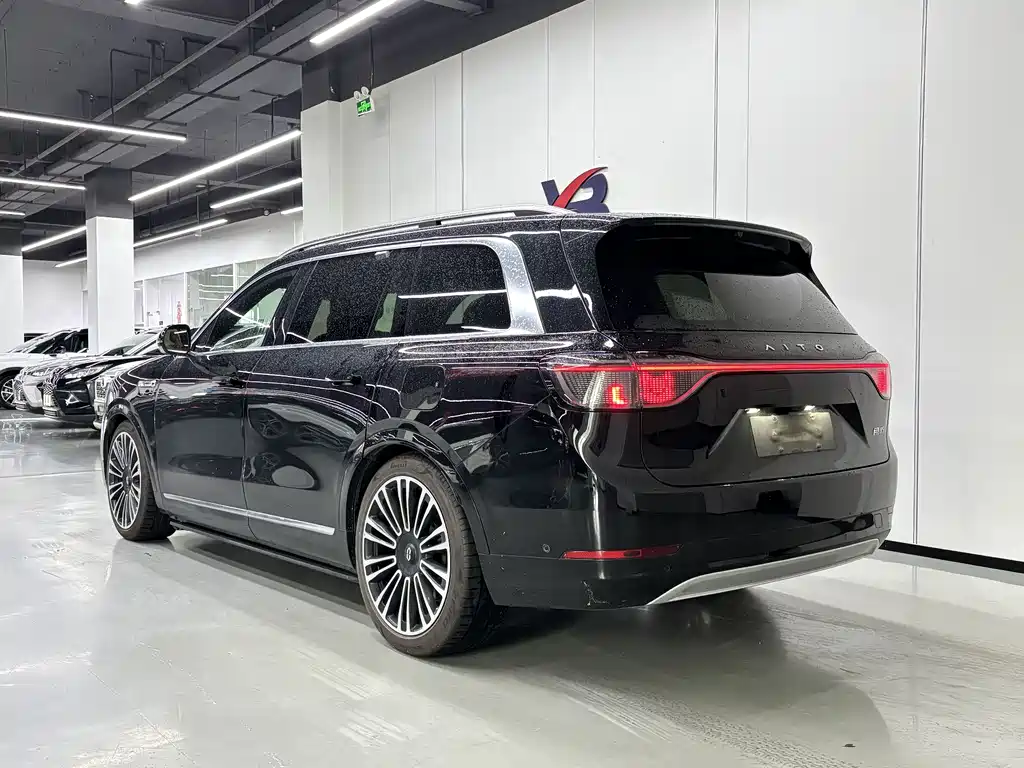 Aito M9 2024 Ultra 52kWh 5 мест