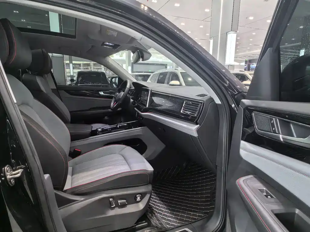Volkswagen Teramont — миниатюра 14