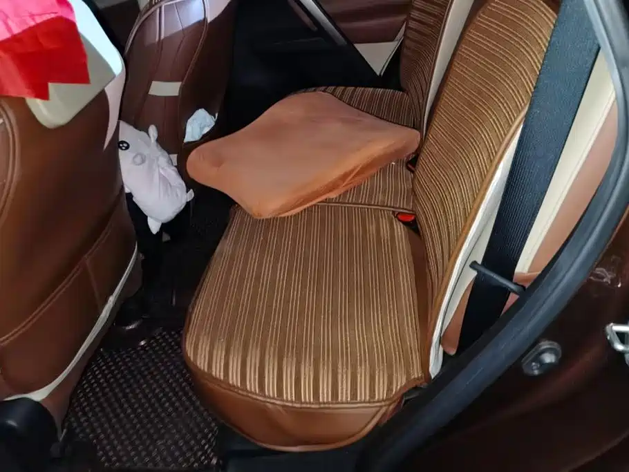 Toyota RAV4 — миниатюра 11