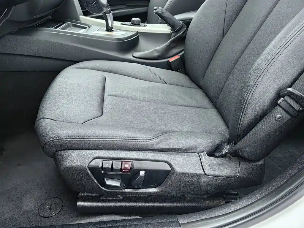 BMW 3 Series — миниатюра 20