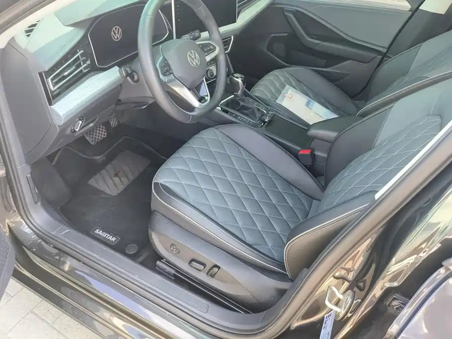 Volkswagen Sagitar — миниатюра 9