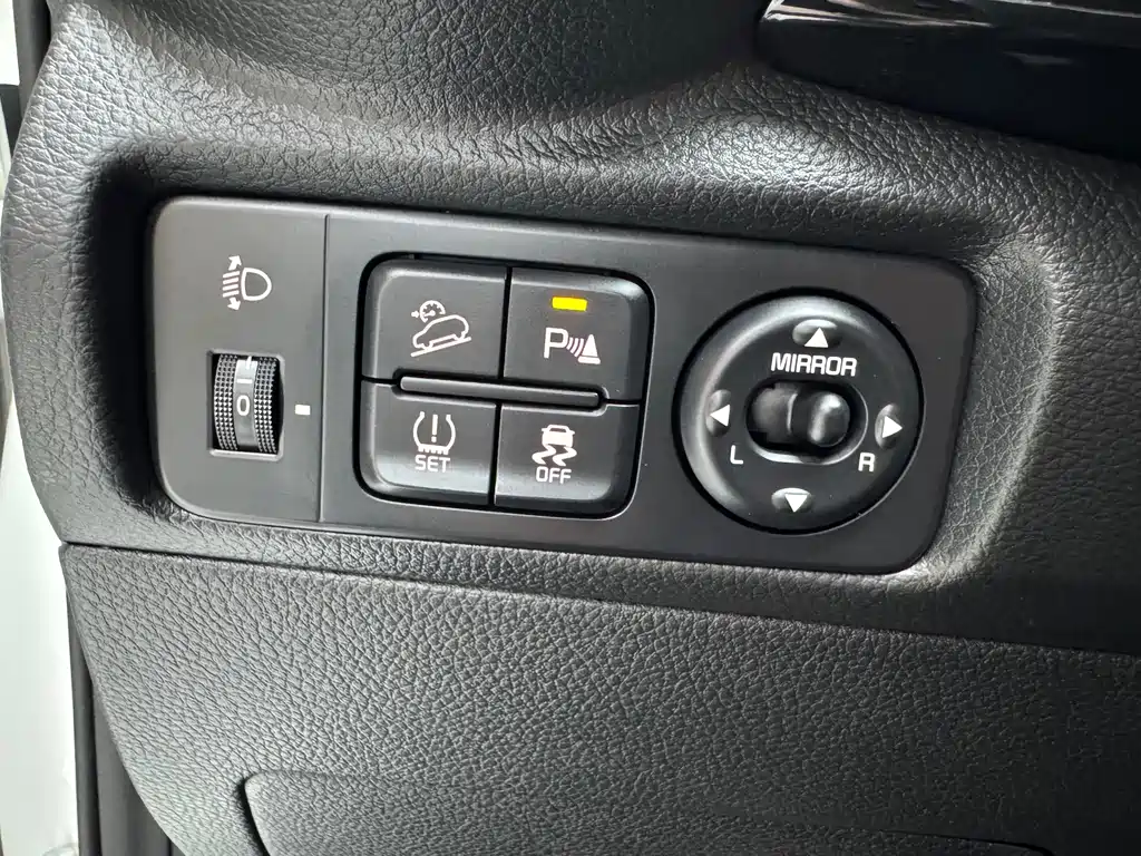 Kia KX1 1.4L CVT Fun Enjoy Sunroof Model, фото 12