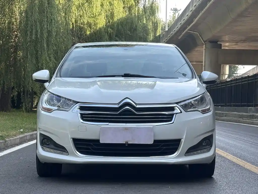 Citroen C4L — миниатюра 2