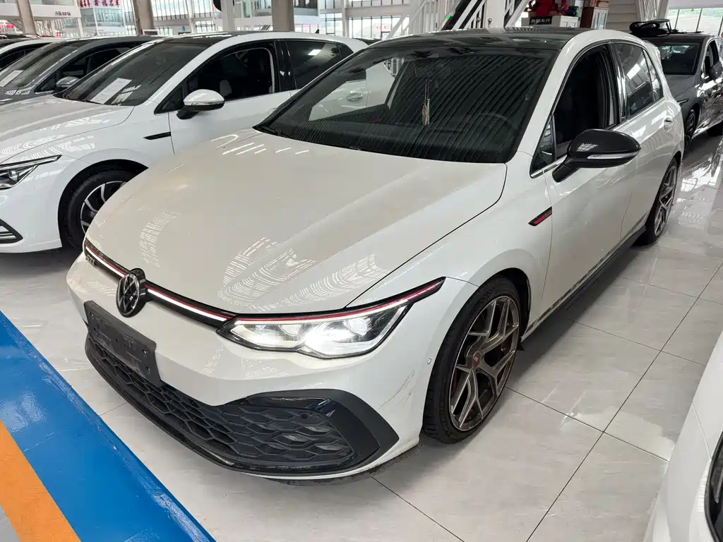 Volkswagen Golf 2023 380TSI DSG GTI