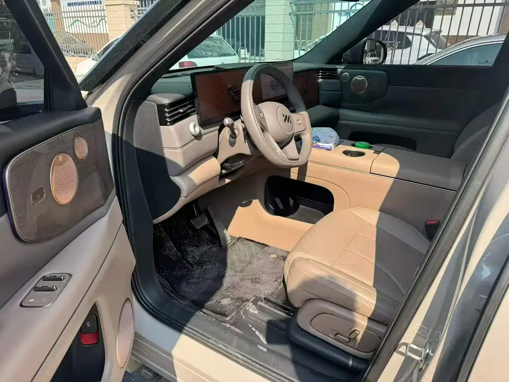 IM IM LS8 — миниатюра 4