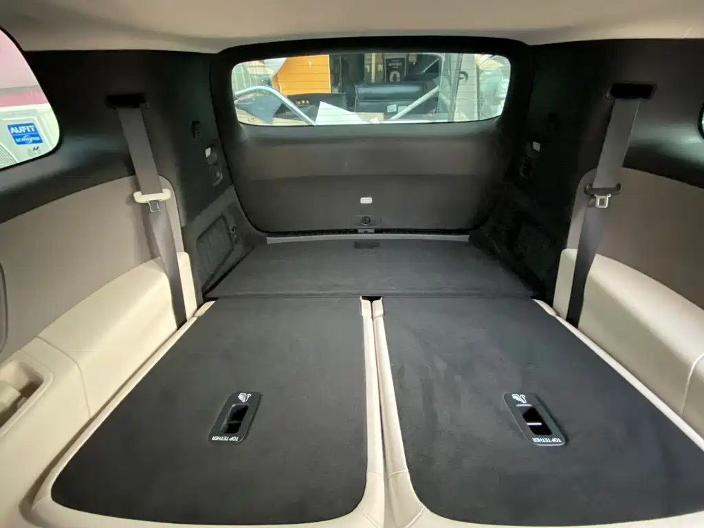 Li Auto Li i8 — миниатюра 16