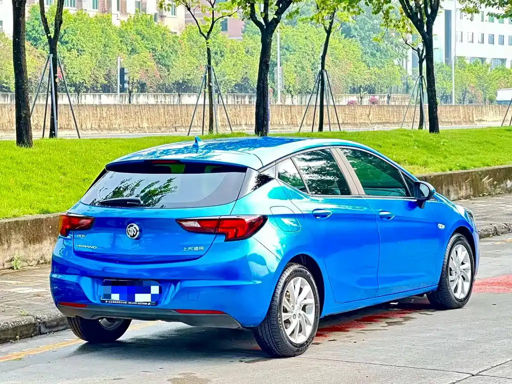 Buick Verano — миниатюра 6