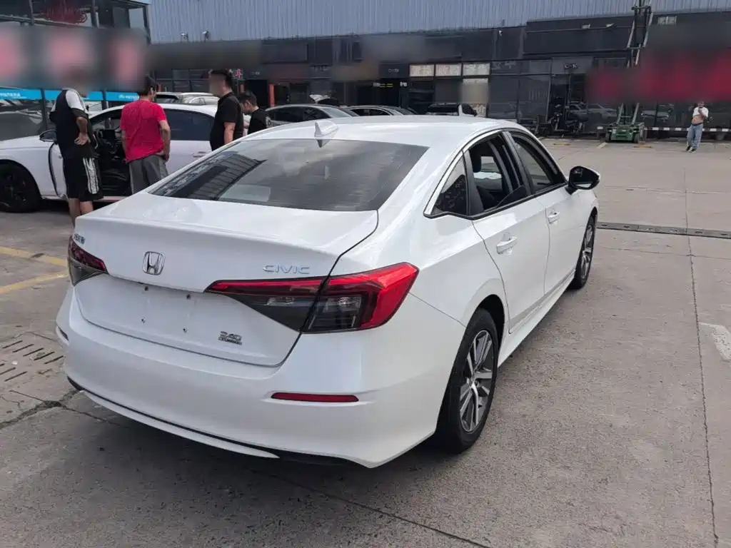Honda Civic — миниатюра 7