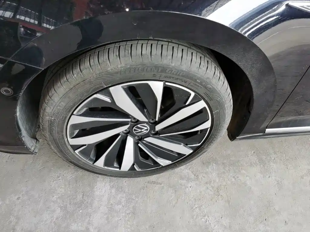 Volkswagen Passat — миниатюра 23