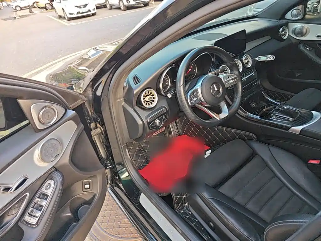 Mercedes-Benz C-Class — миниатюра 12