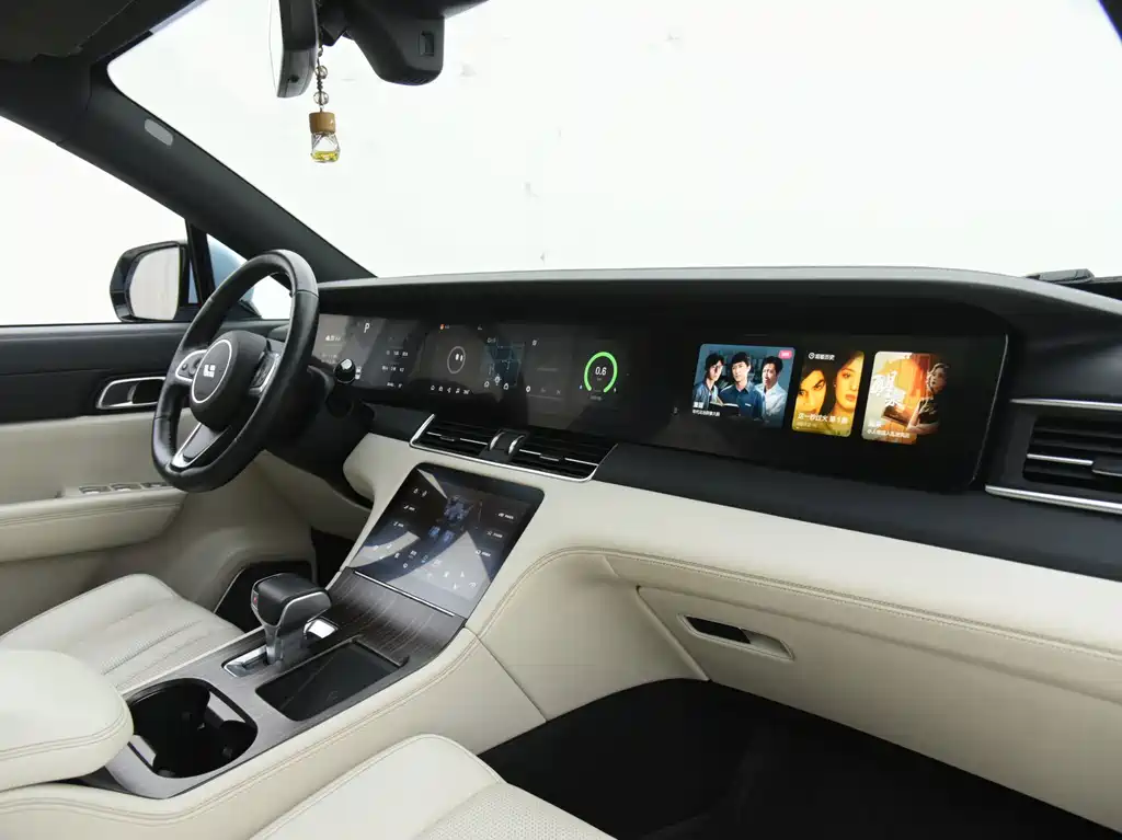 Li Auto Li ONE — миниатюра 13