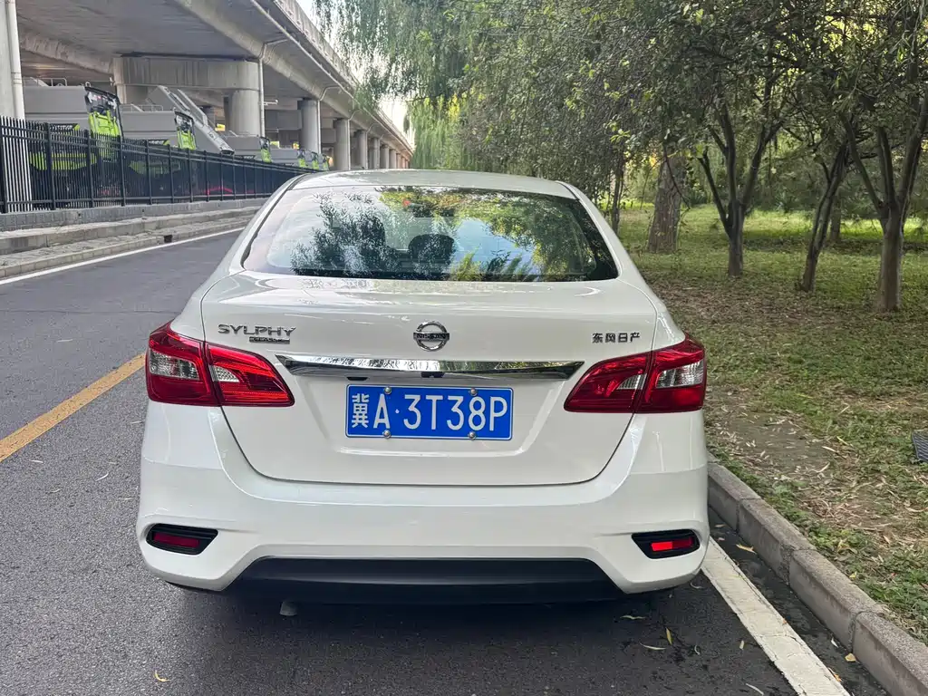Nissan Sylphy — миниатюра 5