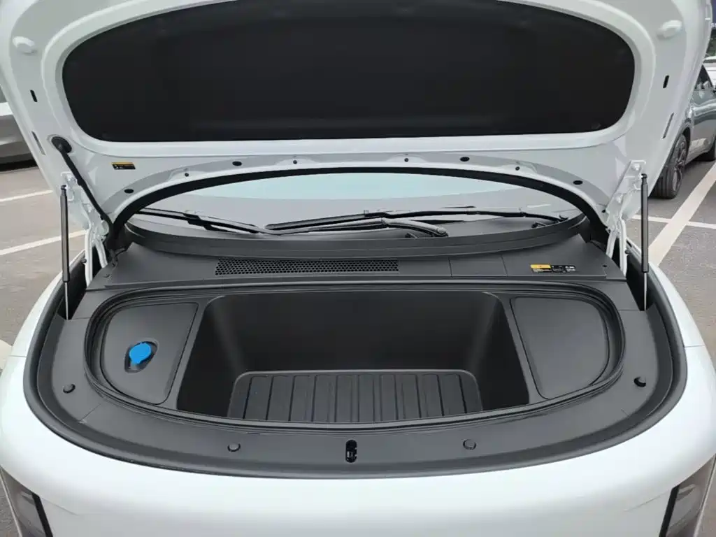 Li Auto Li i6 — миниатюра 20