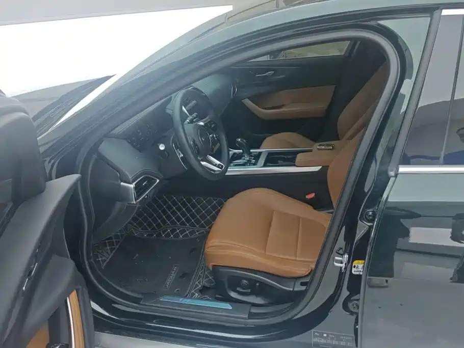 Jaguar XEL — миниатюра 9