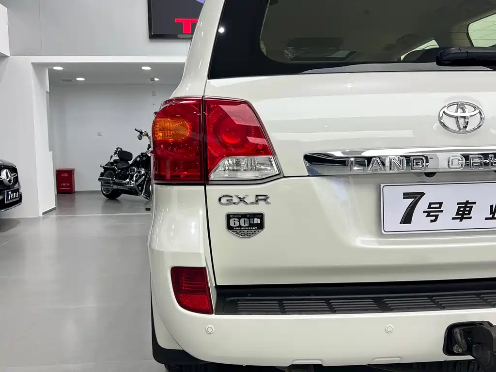 Toyota Land Cruiser 2015 4.6L V8