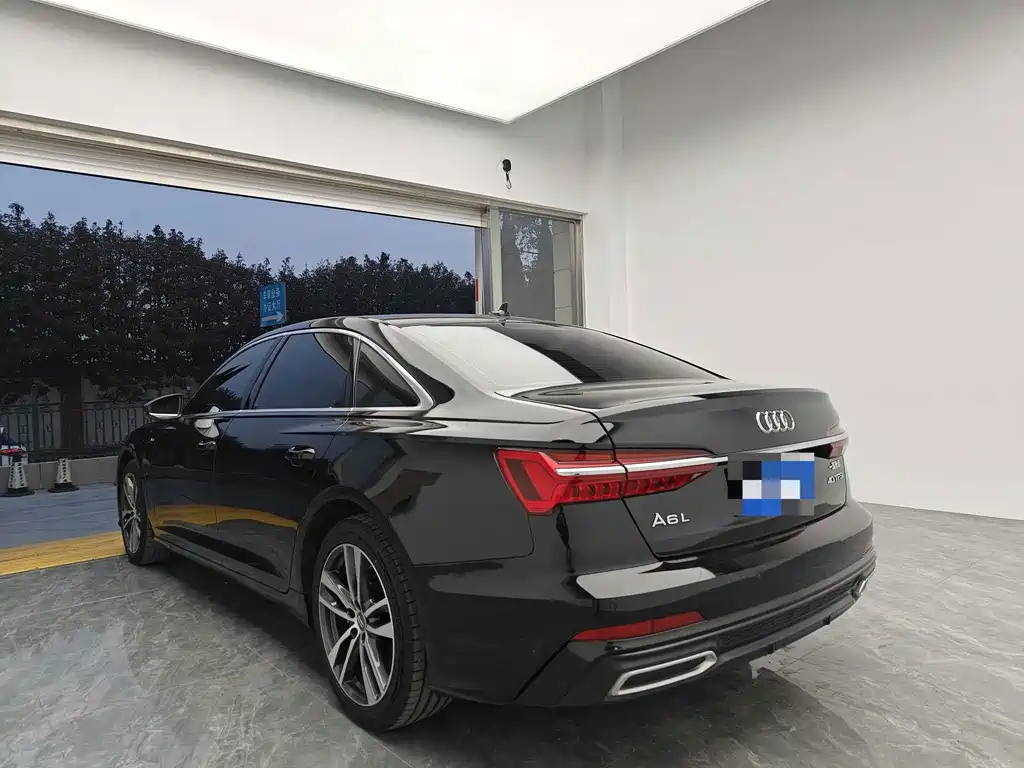 Audi A6L — миниатюра 6