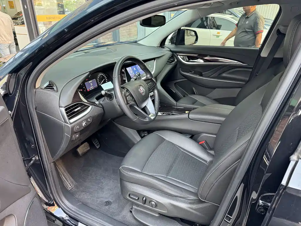 Buick Enclave 2022 652T Luxury 7 мест