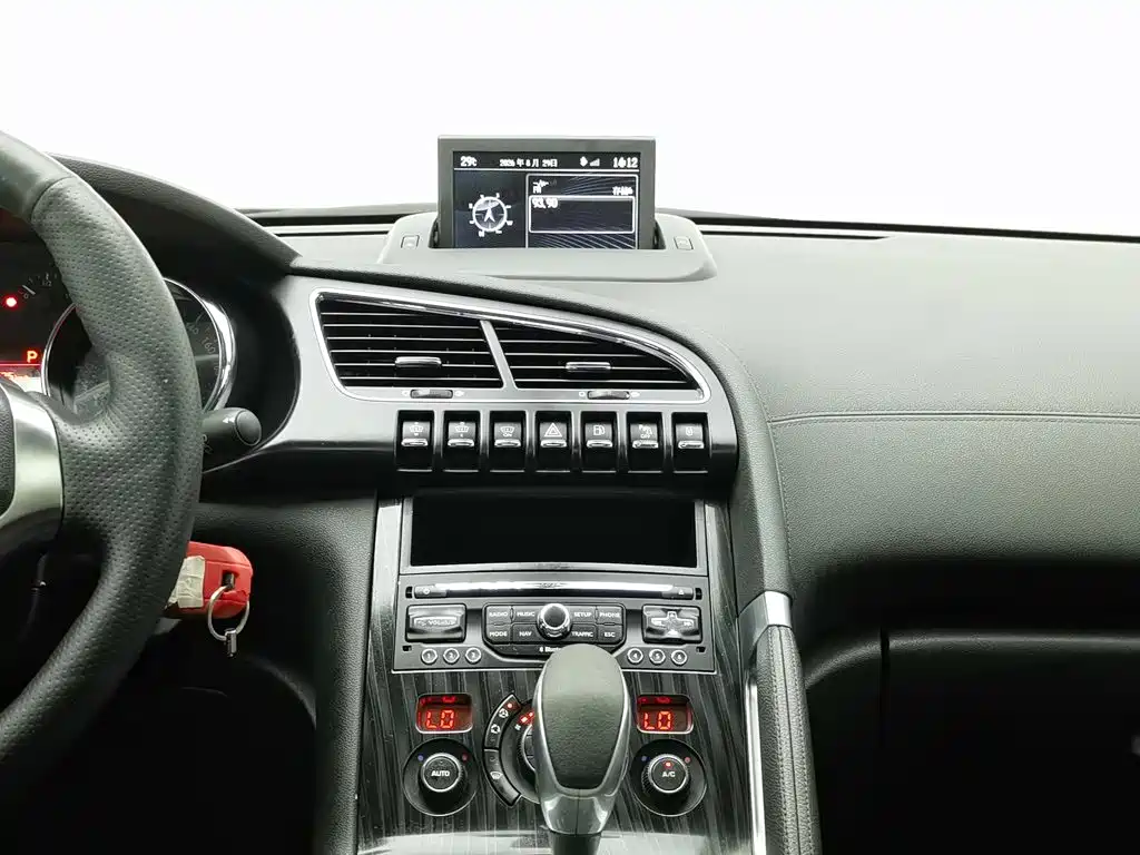 Peugeot 3008 — миниатюра 12