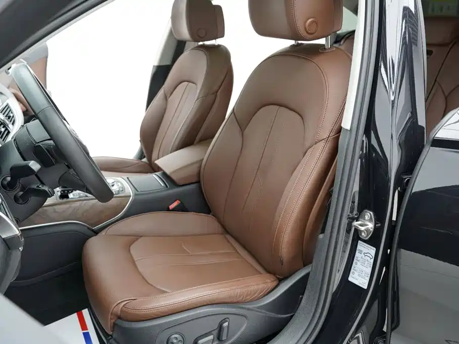 Audi A6L — миниатюра 5