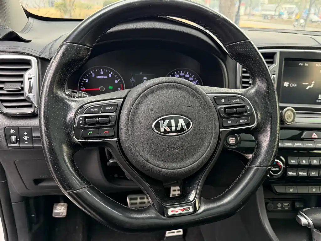 KIA KX5