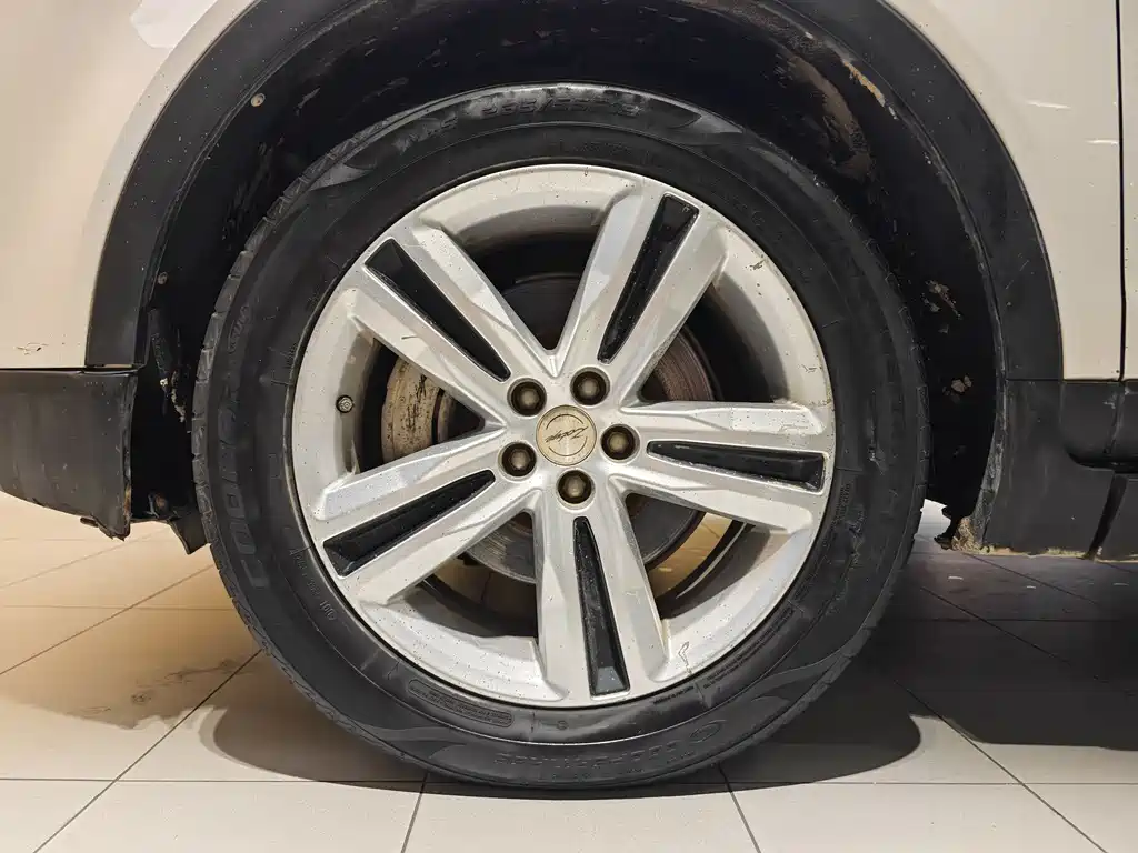 Zotye T700 2017 1.8T DCT Premium