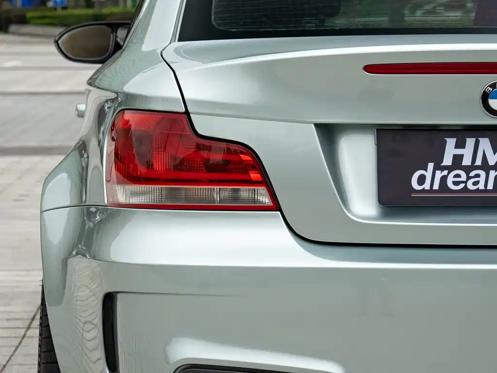 BMW 1 Series M — миниатюра 9