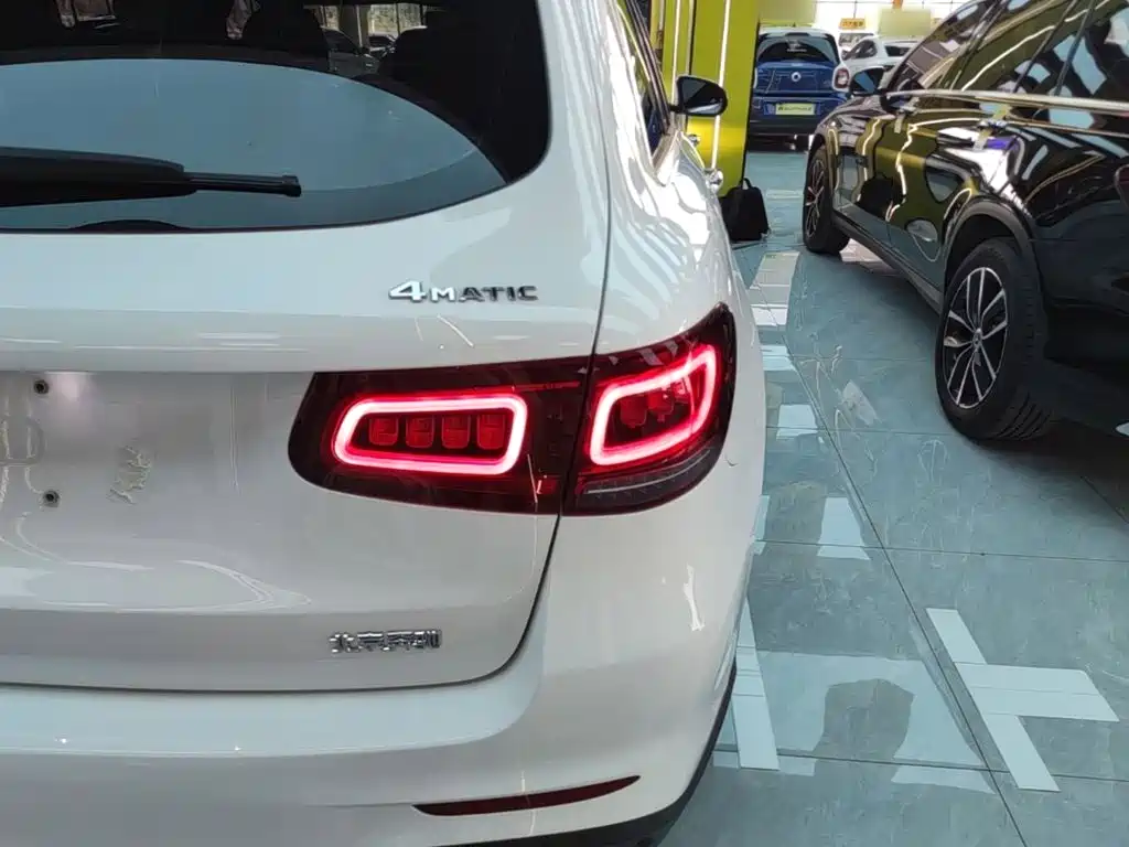Mercedes-Benz GLC — миниатюра 8
