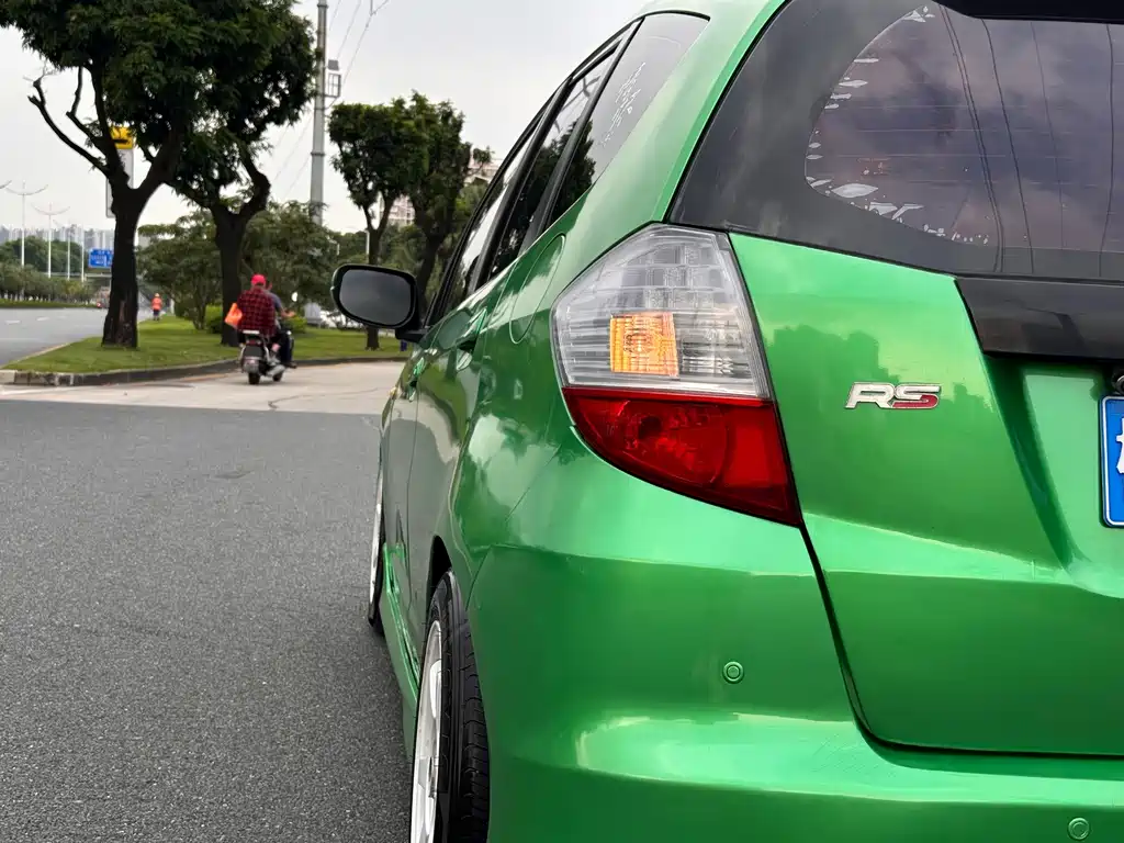 Honda Fit — миниатюра 28