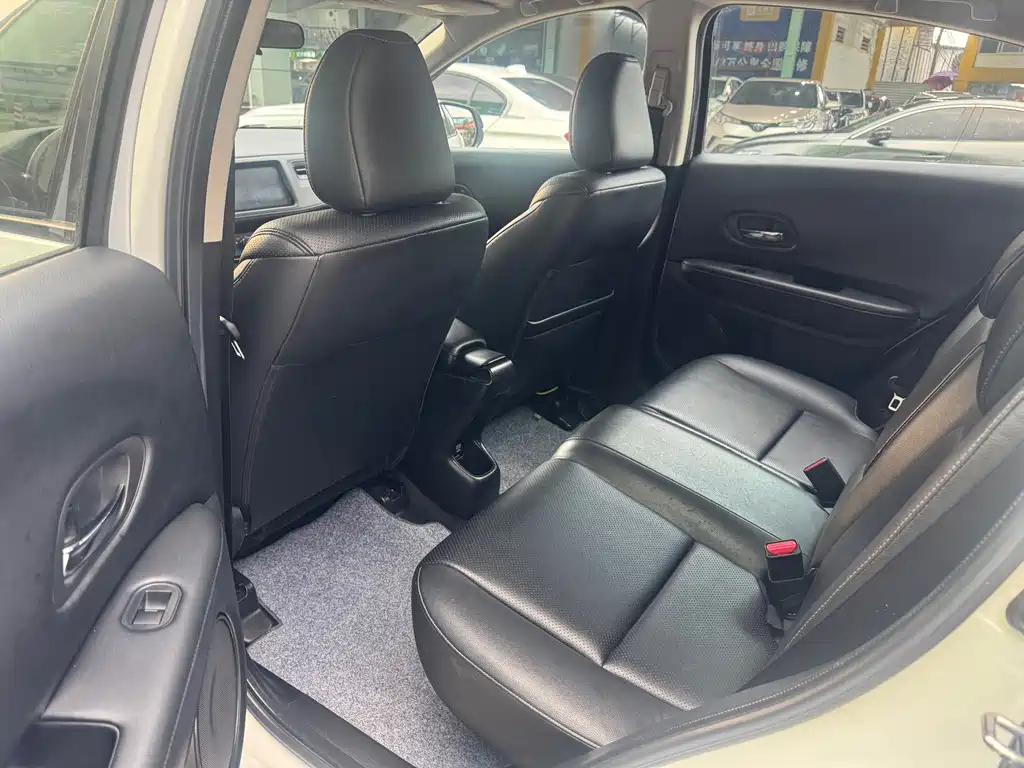 Honda Vezel — миниатюра 5