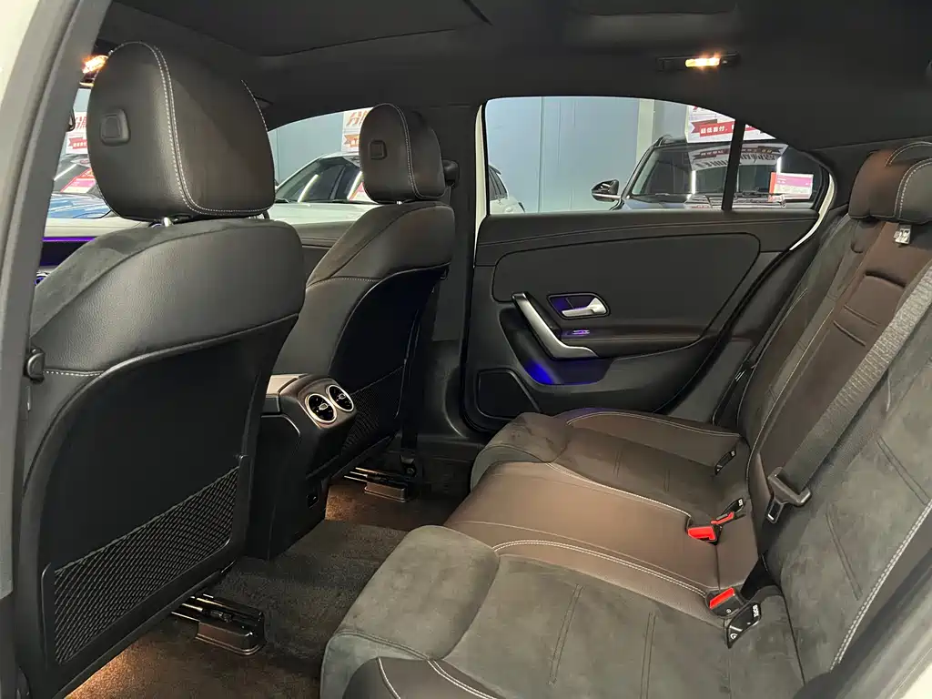 Mercedes-Benz A-Class A 2022 A 200 L Sport Fashion