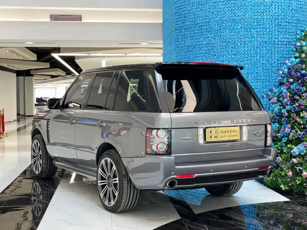 Land Rover Range Rover — миниатюра 7