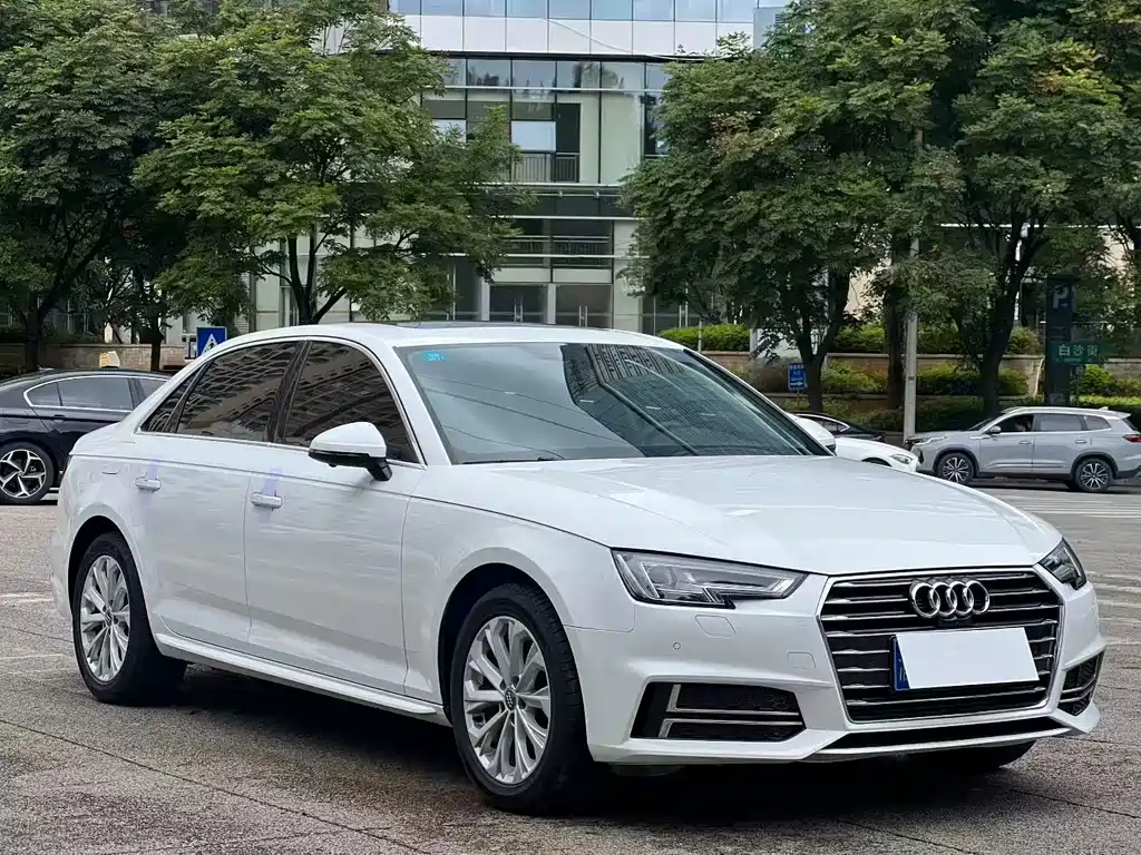 Audi A4L — миниатюра 3
