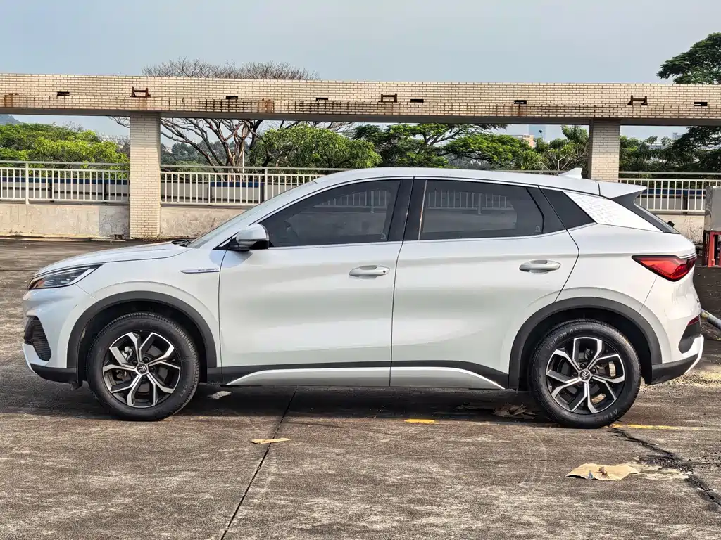 BYD Yuan Plus — миниатюра 2