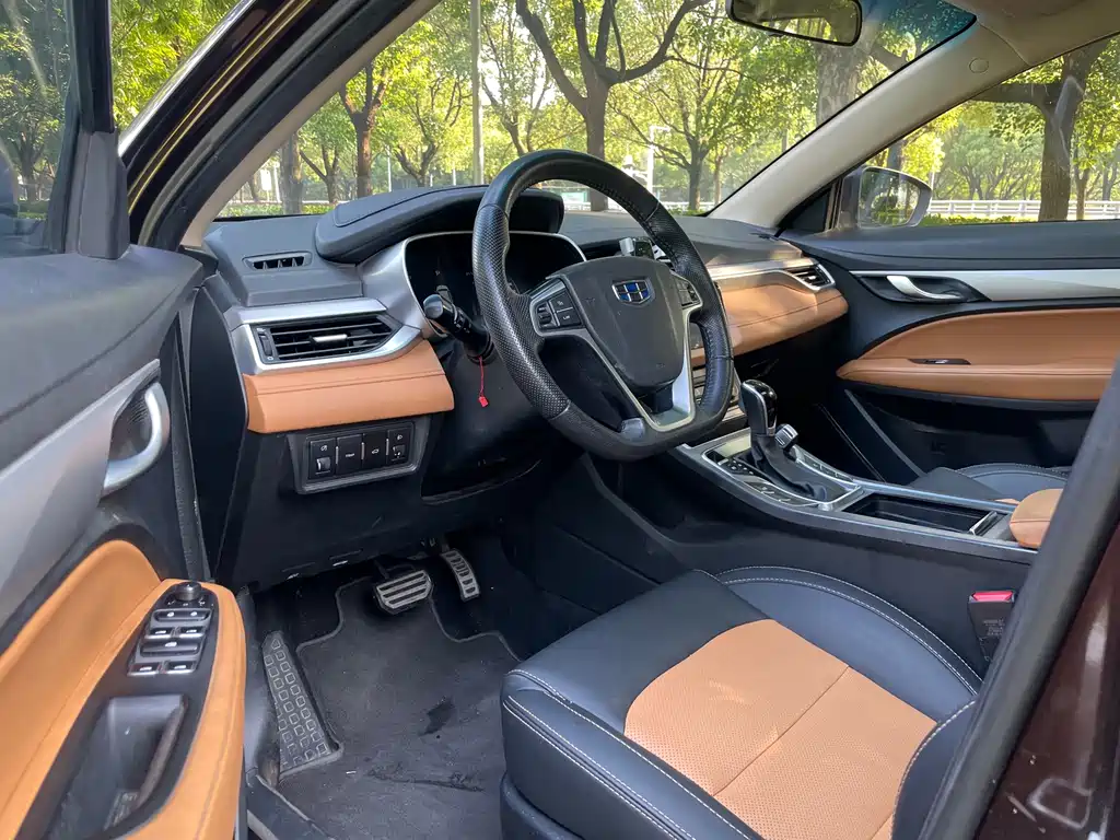 Geely Vision S1 — миниатюра 12