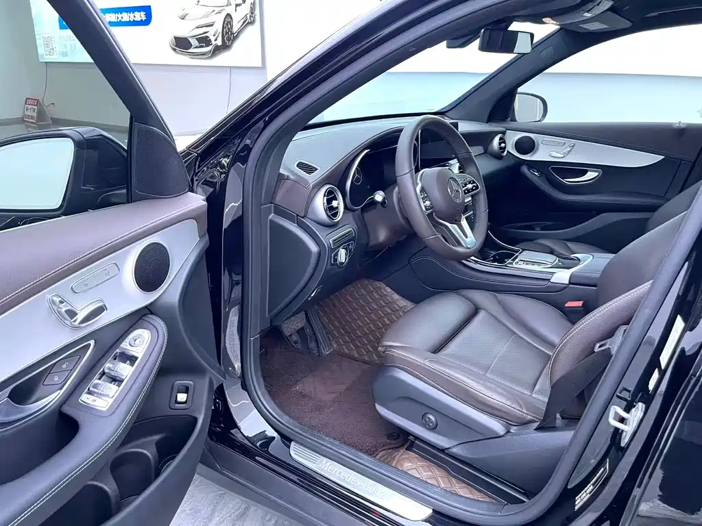Mercedes-Benz GLC — миниатюра 4