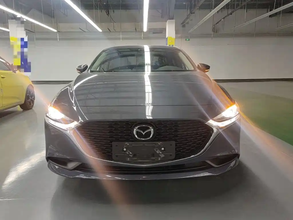 Mazda 3 Axela — миниатюра 3