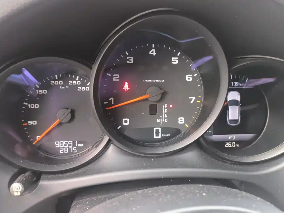 Porsche Macan — миниатюра 13