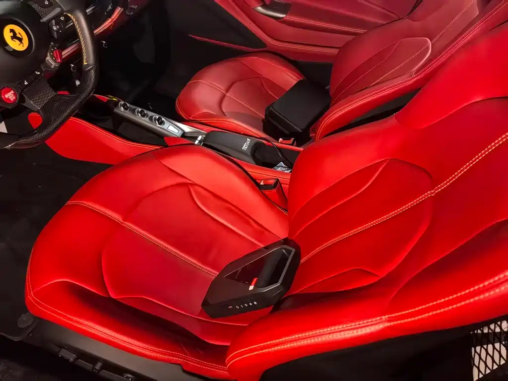 Ferrari F8 — миниатюра 14
