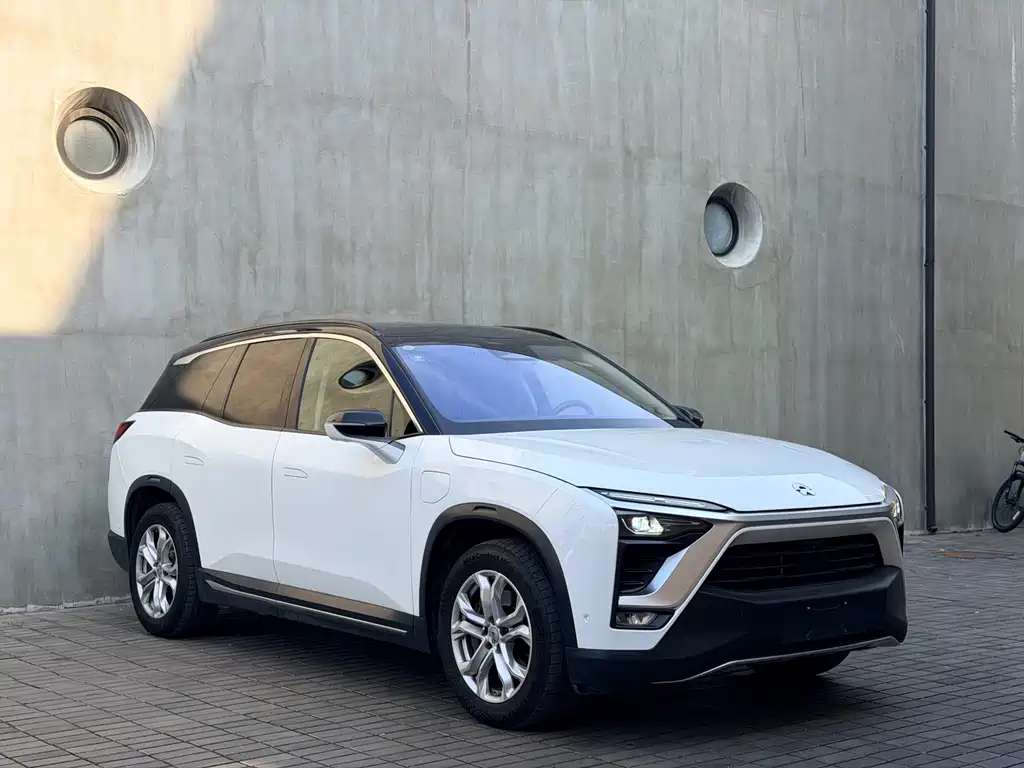 NIO ES8 — миниатюра 3